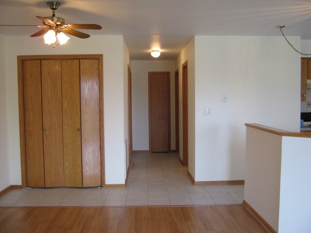 Foto del edificio - 6889 W 79th St