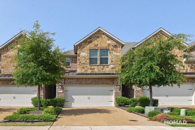 Foto del edificio - Charming 3BR Townhome in Allen