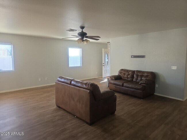 Foto del edificio - 1958 E Renegade Trail