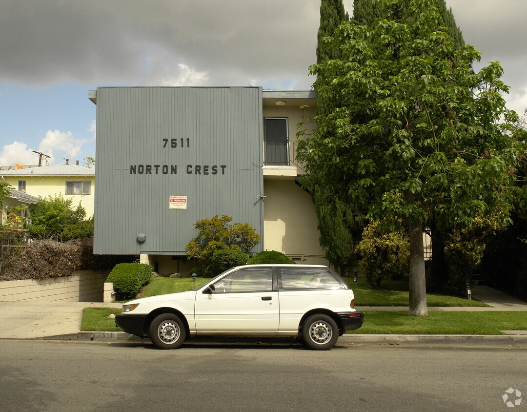 Building Photo - Norton Crest Apartments