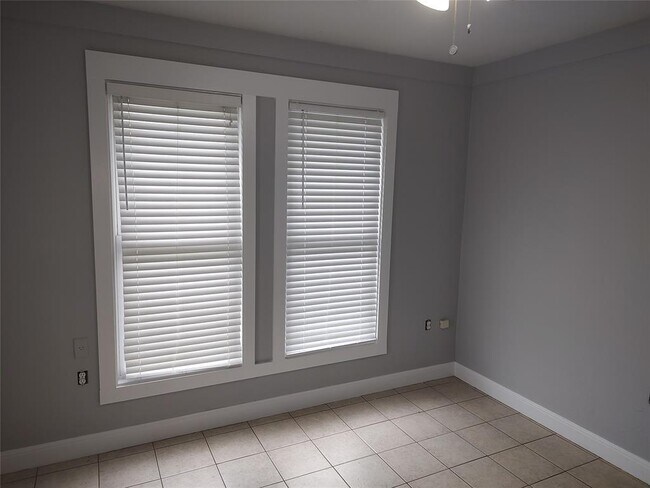 Foto del edificio - 2617 Wheless Ln