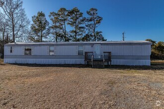 Building Photo - 210 Little Dove Rd