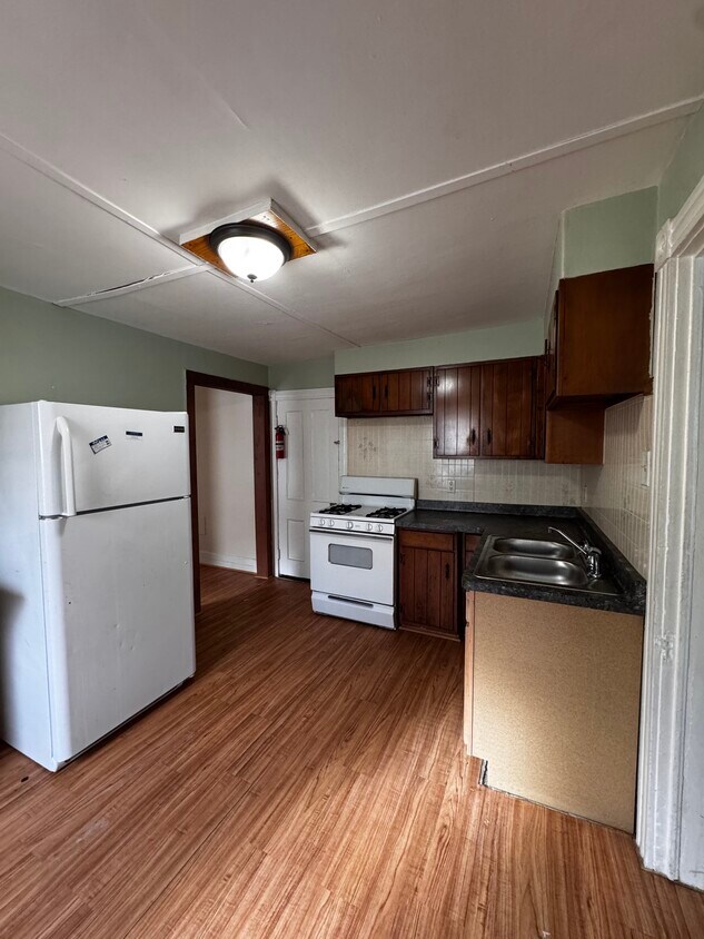 Foto principal - 215 Liberty St