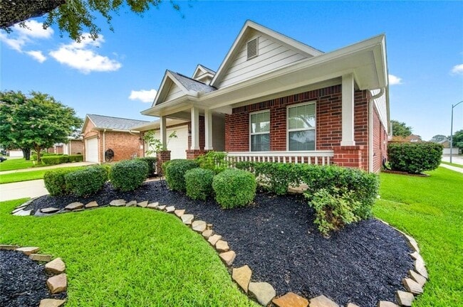 Building Photo - 16702 Grove Trail Ln