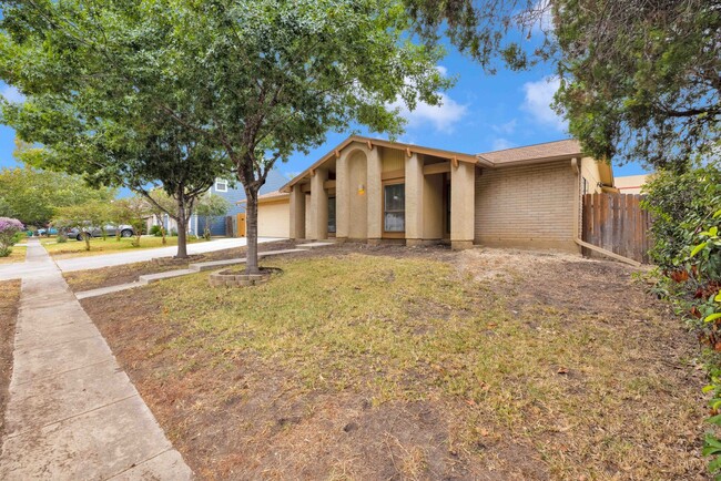 Building Photo - Home for Rent in NE San Antonio!