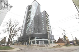 Building Photo - 158 King St N