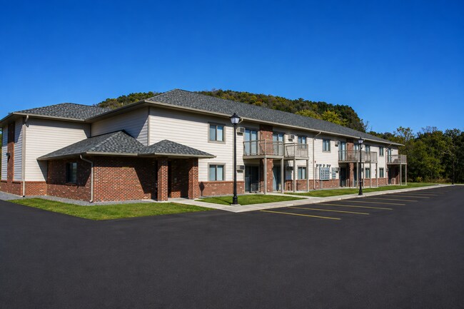 Building Photo - 3630 Calvert Rd