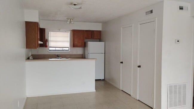 Building Photo - 820-820 N 26th St