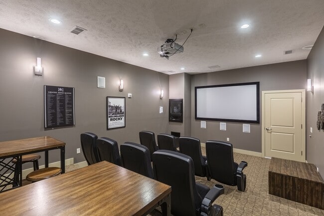 Building Photo - The Sterling Apartments at Grand Island