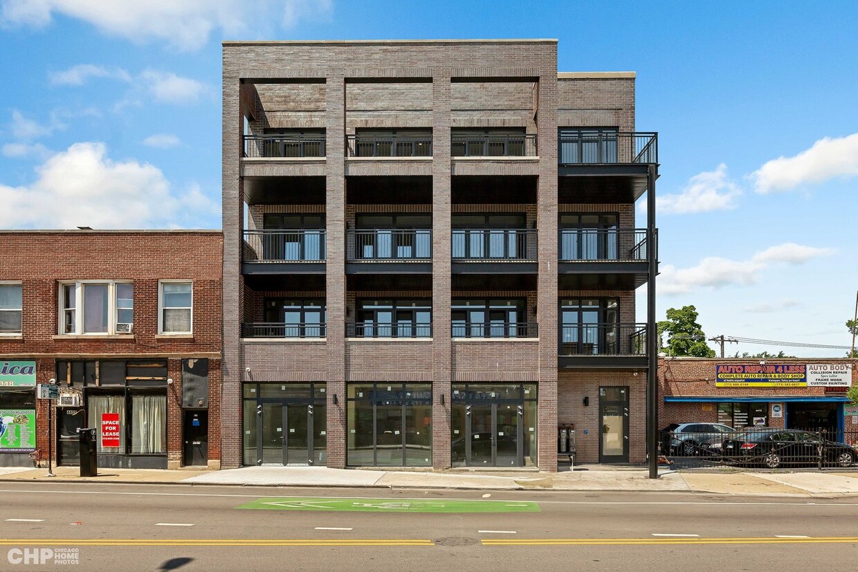 Foto principal - 4414 N Kedzie Ave