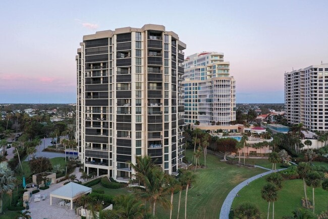 Foto del edificio - 4551 Gulf Shore Blvd N