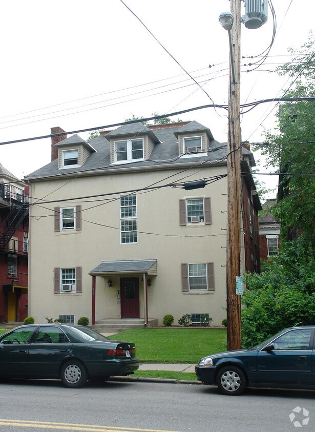 Foto del edificio - 327 N Neville St