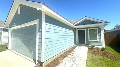 Building Photo - 3420 Flicker Ln