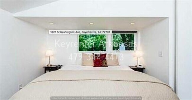 Foto del edificio - Gorgeous Two Bedroom Home