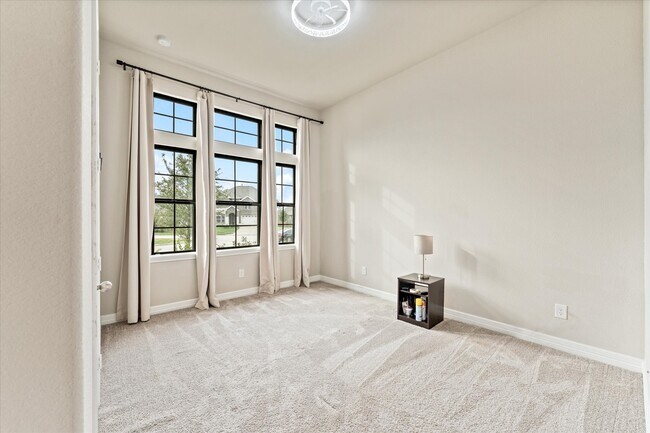 Foto del edificio - 32067 August Woods Wy