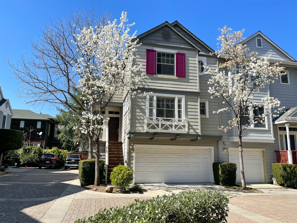 550 Driscoll Pl, Palo Alto, CA 94306 Townhome Rentals in Palo Alto CA