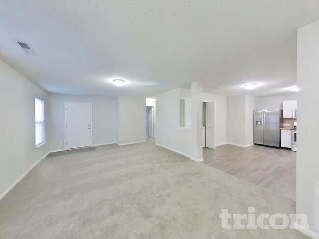 Foto del edificio - 773 Fern St