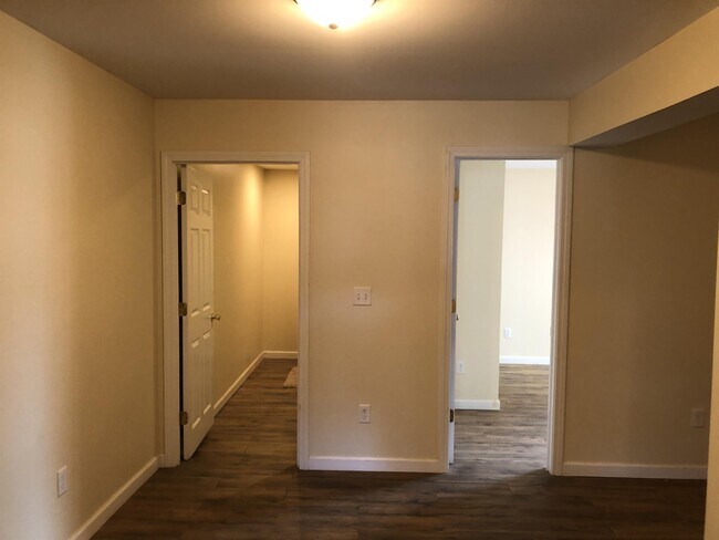 Foto del edificio - 77-79 Meadow St