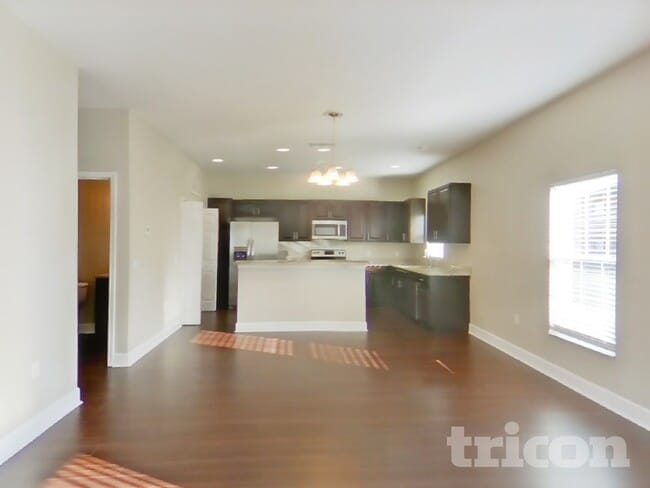 Foto del edificio - 2304 Whitley Ln