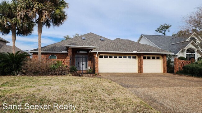 Foto del edificio - 3 br, 2.5 bath House - 1714 Country Club Dr.