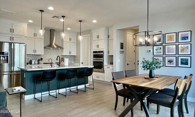 Foto del edificio - 25338 N 20th Ave