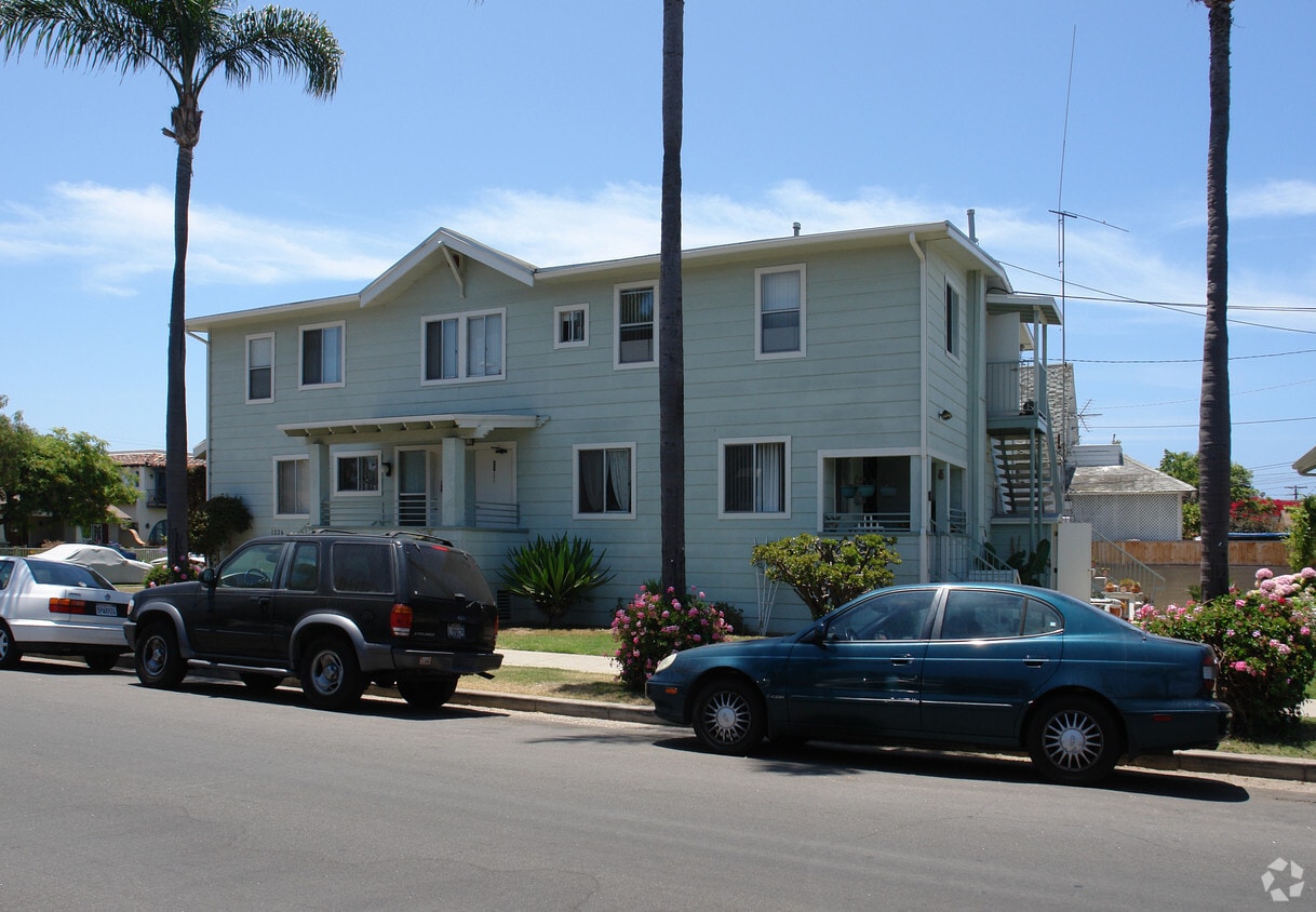 1226 9th St, Coronado, CA 92118 Apartments in Coronado, CA