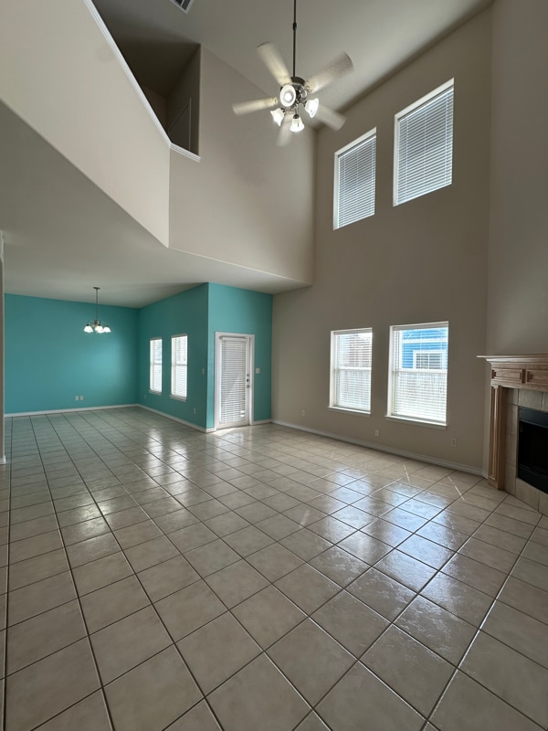 Foto del edificio - 15505 Palmira Ave