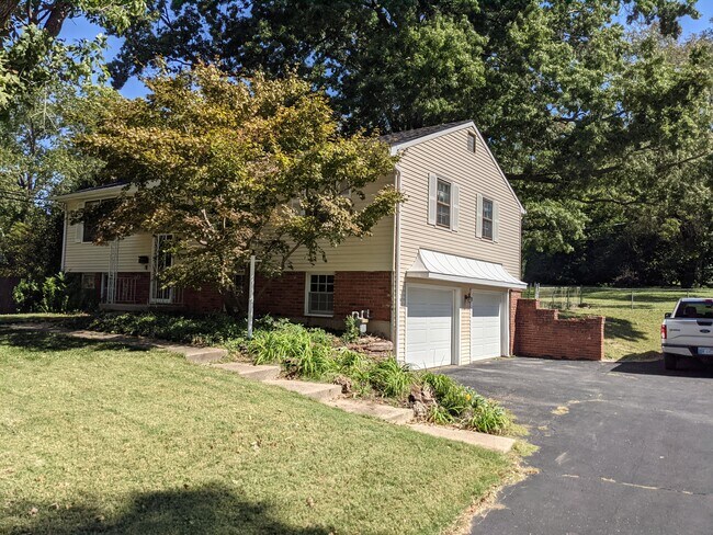 Building Photo - 6515 Nall Ave