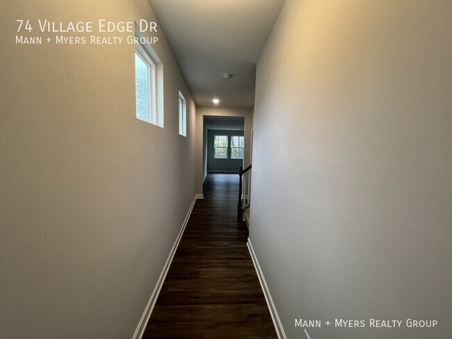 Foto del edificio - 74 Village Edge Dr