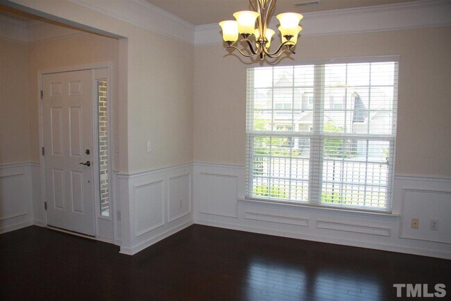 Building Photo - 2864 Lemnos Dr