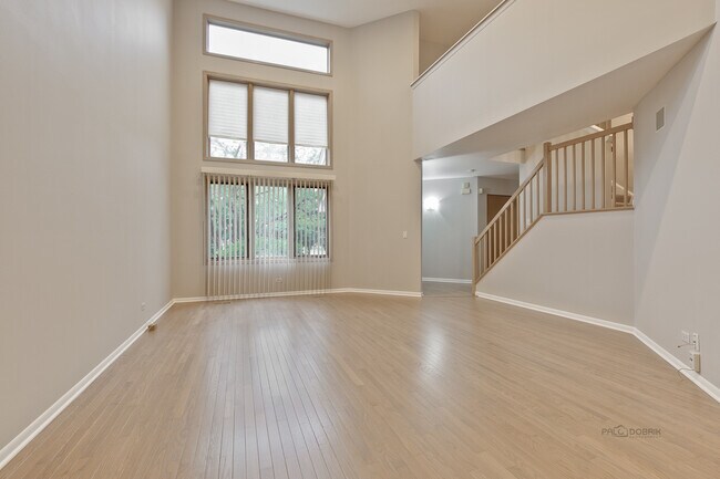Building Photo - 279 Brunswick Dr