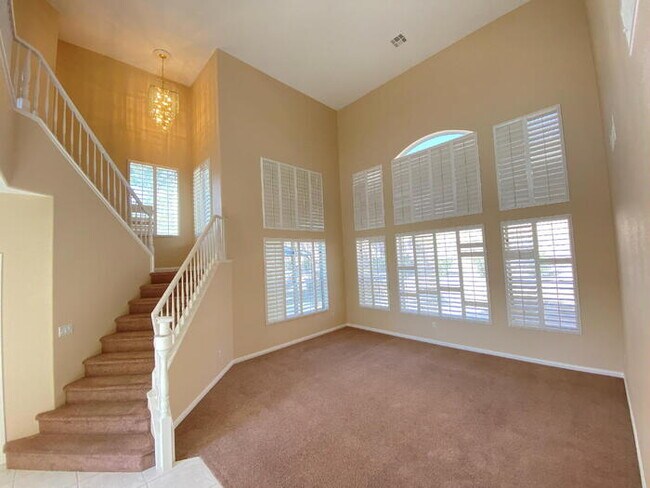Building Photo - 10212 Owl's Peak Ct