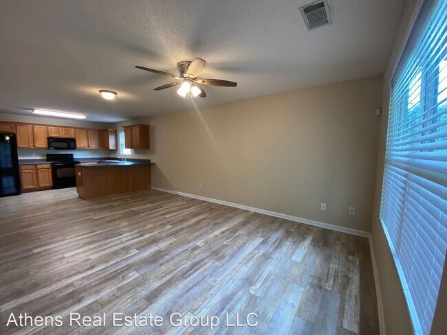 Building Photo - 5 br, 3 bath House - 420 Bridgewater Way