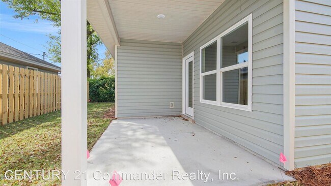 Building Photo - 3 br, 2 bath House - 906 Mulberry Ave.