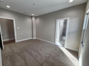 Building Photo - 3206 Bostic St