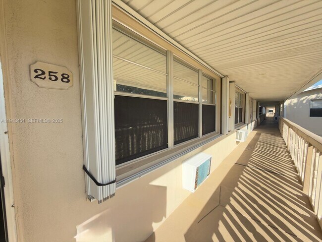 Foto del edificio - 258 Sheffield K