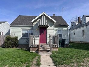 Building Photo - 2112 W 11th St