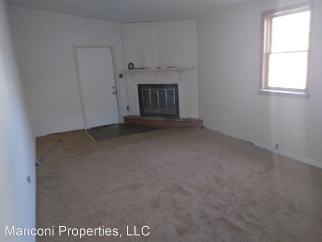 Foto del edificio - 4 br, 1 bath House - 123 w cherry