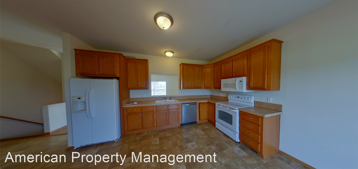 4 br, 2.5 bath House 3712 Saddlehorn Trail House Rental in Ogden