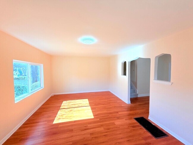 Foto del edificio - 714-716 El Centro Street