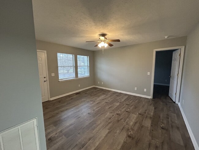 Building Photo - 3BD 2 BA HOME FOR RENT IN COOKEVILLE