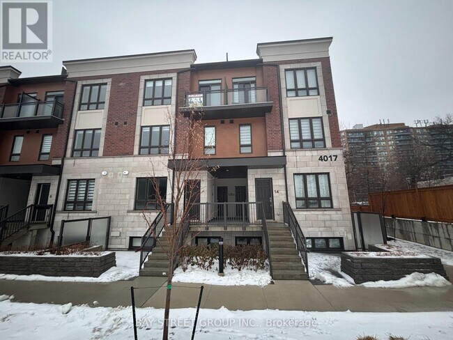 Building Photo - 4017 Hickory Dr