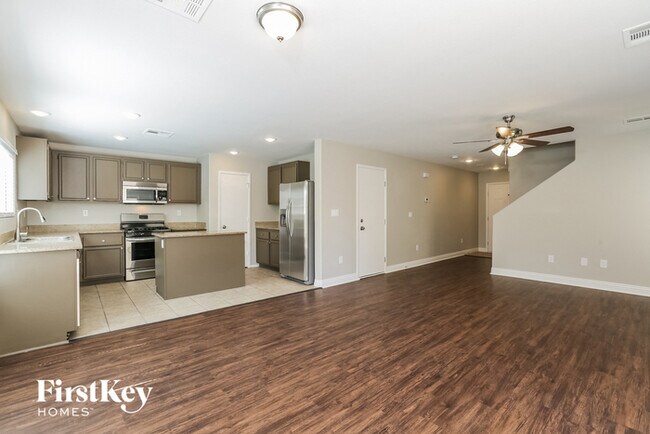 Building Photo - 7221 Dry Lake Ct