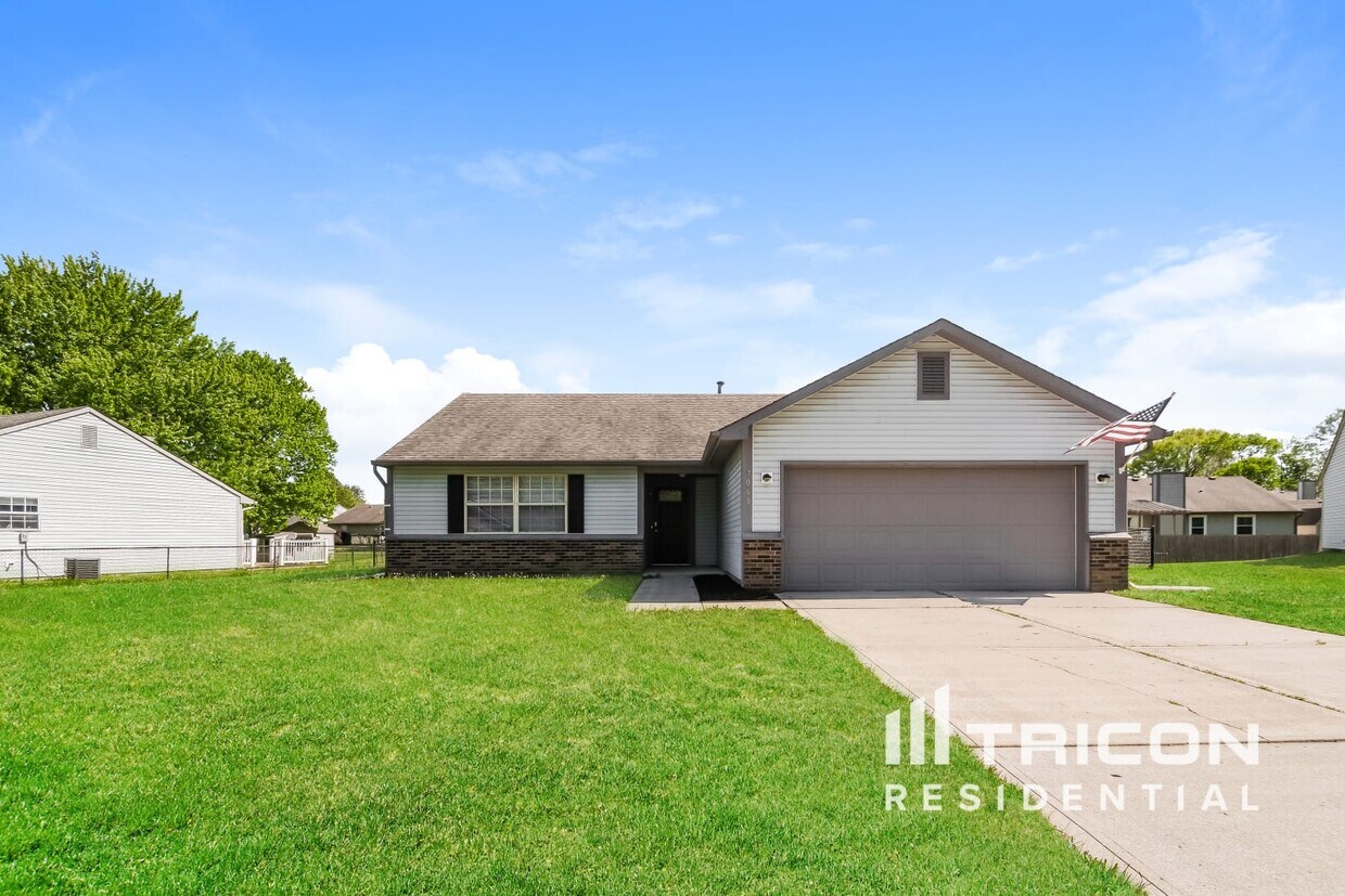 Foto principal - 7060 Carrie Drive Indianapolis IN