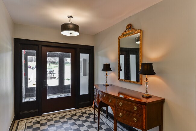 Foto del edificio - 1411 Willow Ave