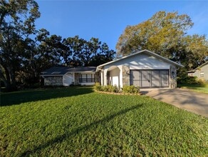 Building Photo - 3741 Thornbush Ln