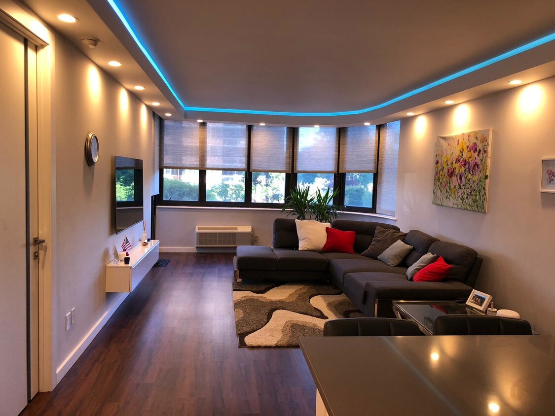 100 Winston Dr, Cliffside Park, NJ 07010 Condo for Rent in Cliffside Park, NJ