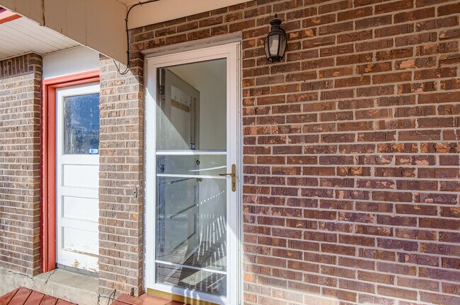 Private entrance - 6336 W 71st Pl