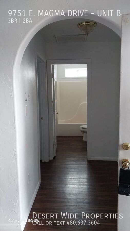 Building Photo - 9751 E Magma Dr