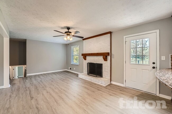 Foto del edificio - 105 Cook Ln